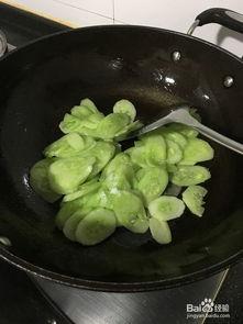 鸡吃小瓜好吗怎么吃的,营养美味，科学喂食指南