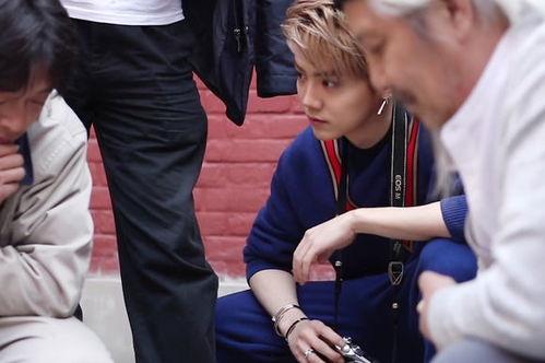 成都男模吃瓜群众